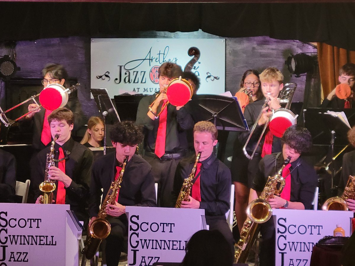 GeekDad248's tweet image. Nice performance by my daughter's jazz ensemble tonight. Band sounded good only down side was the brass section obscured the guitarist who I was there to see #dadlife