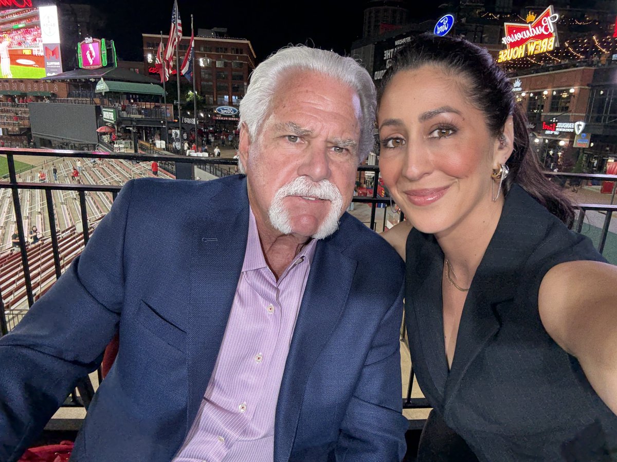 Bro. That's 7 comeback wins for the Cardinals. They're 4-0 in extra inning games and 5-0 in one run games. See y'all on Cardinals TV postgame