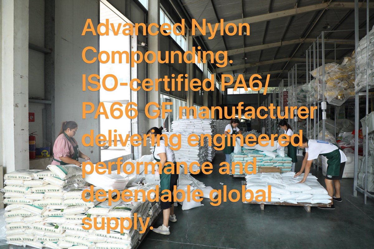 grjuz46879247's tweet image. The new engine of industrial upgrading--this is the #PET plastic pellet in my hand!       #plastic granules