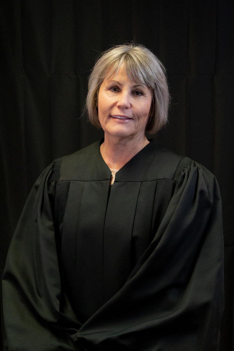 Semper Seashell Picker tweet media