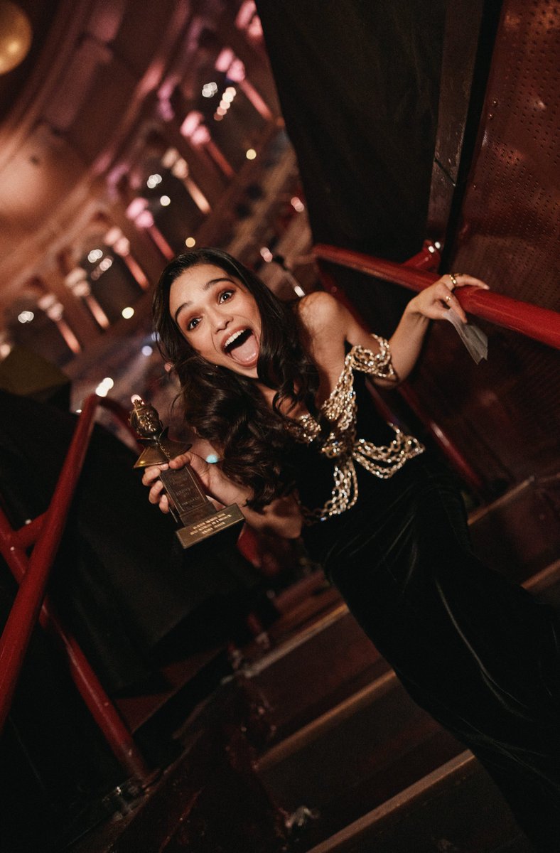 Rachel Zegler Source tweet media