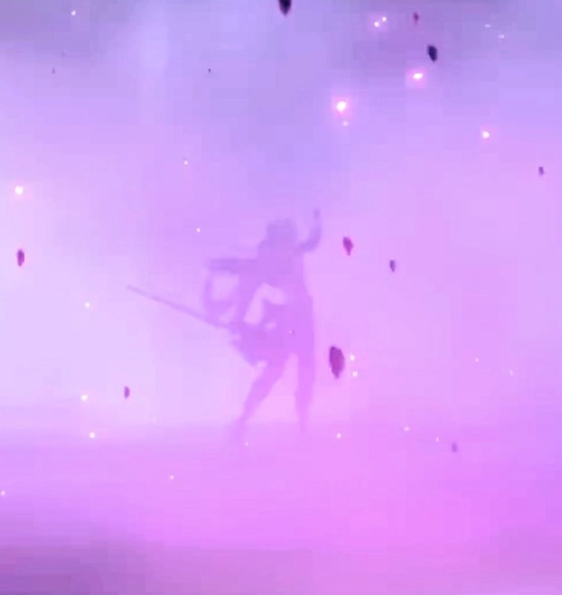 Lucid ☽✧ tweet media