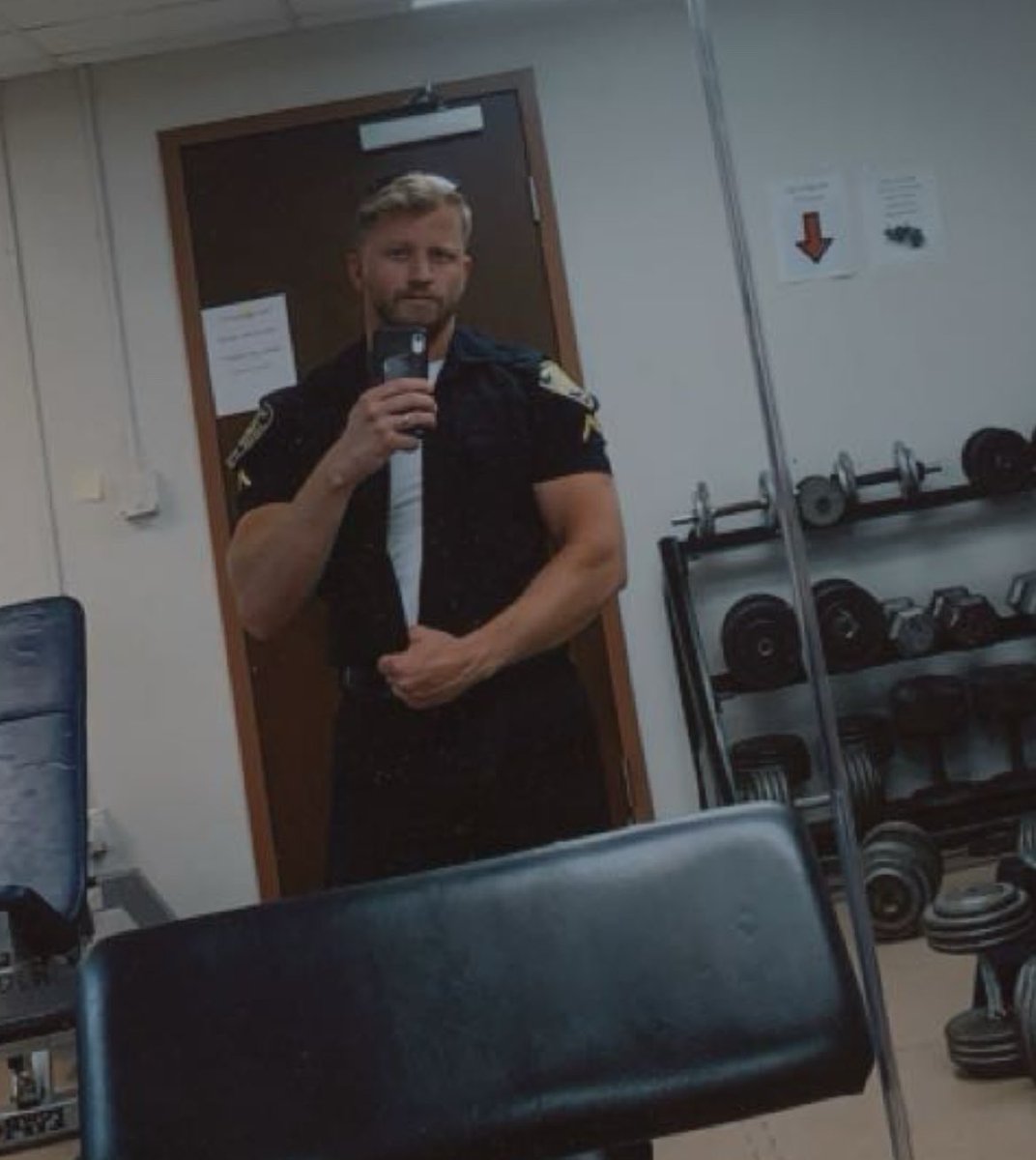 officer_dom's tweet photo. Let’s get this uniform off https://t.co/VMwjYVciVD