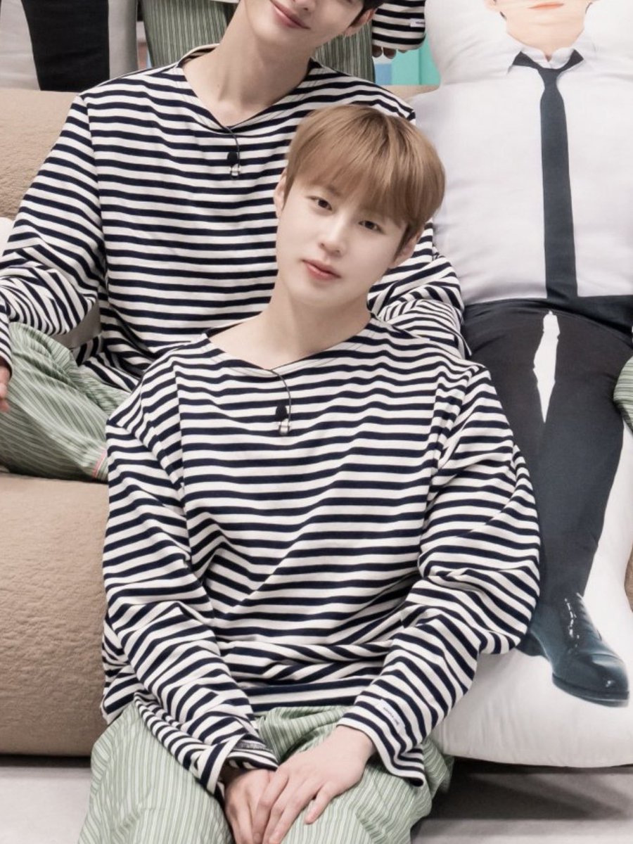 푸똥이.. tweet media