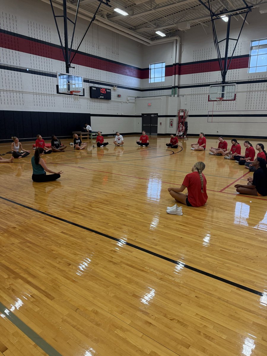 Colleyville Heritage Volleyball tweet media