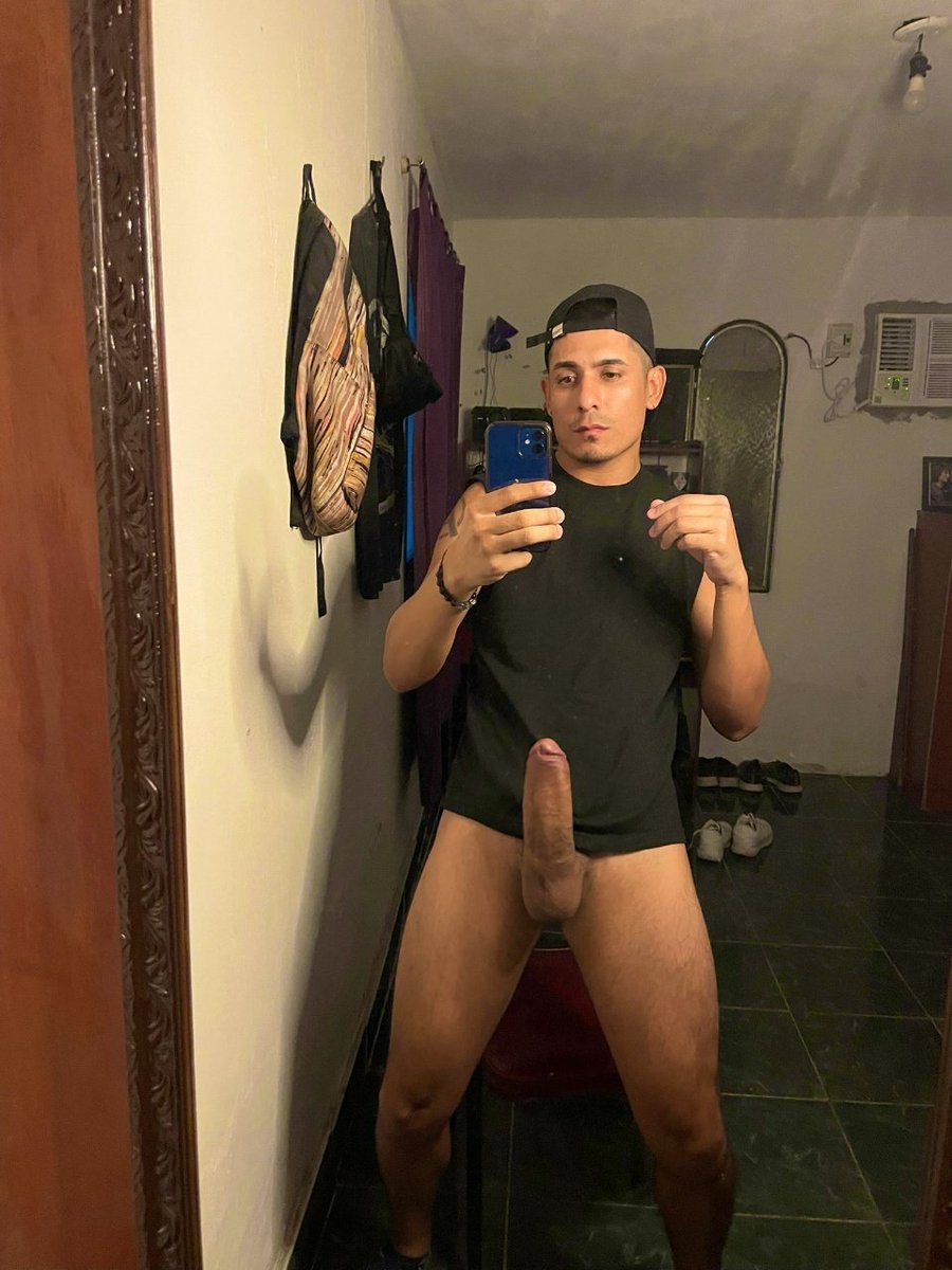 Sebastian tweet media