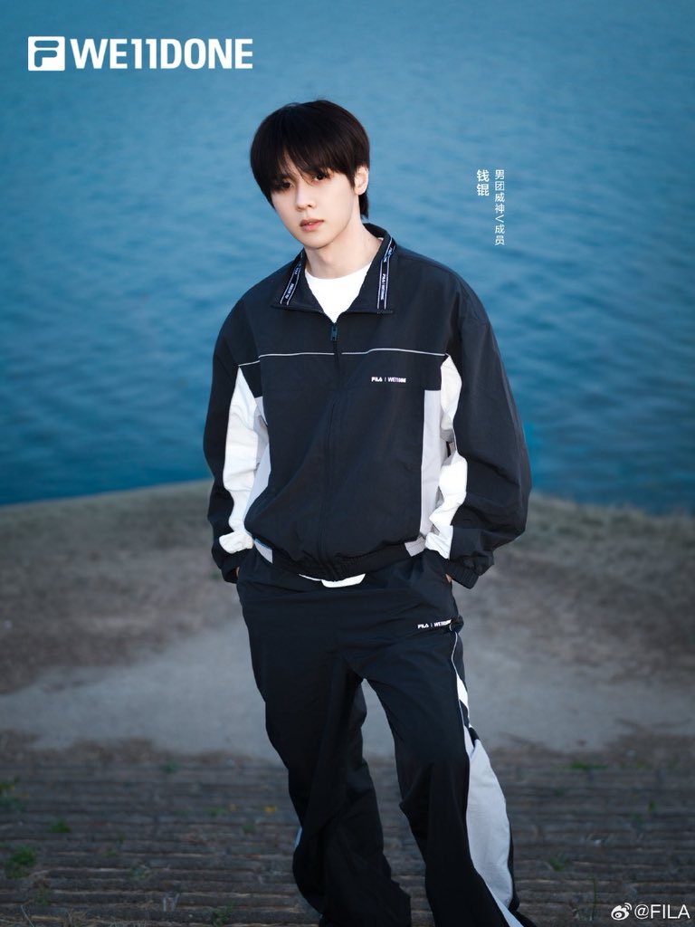 เริ่ดดดดดดดดดดดด คุนเกอมีอีเว้นกับ FILA x WE11DONE 😭😭😭เก่งมาก เปิดอายุ 30 ขวบมาโคตรปัง ฮือๆๆๆๆๆๆๆๆๆ