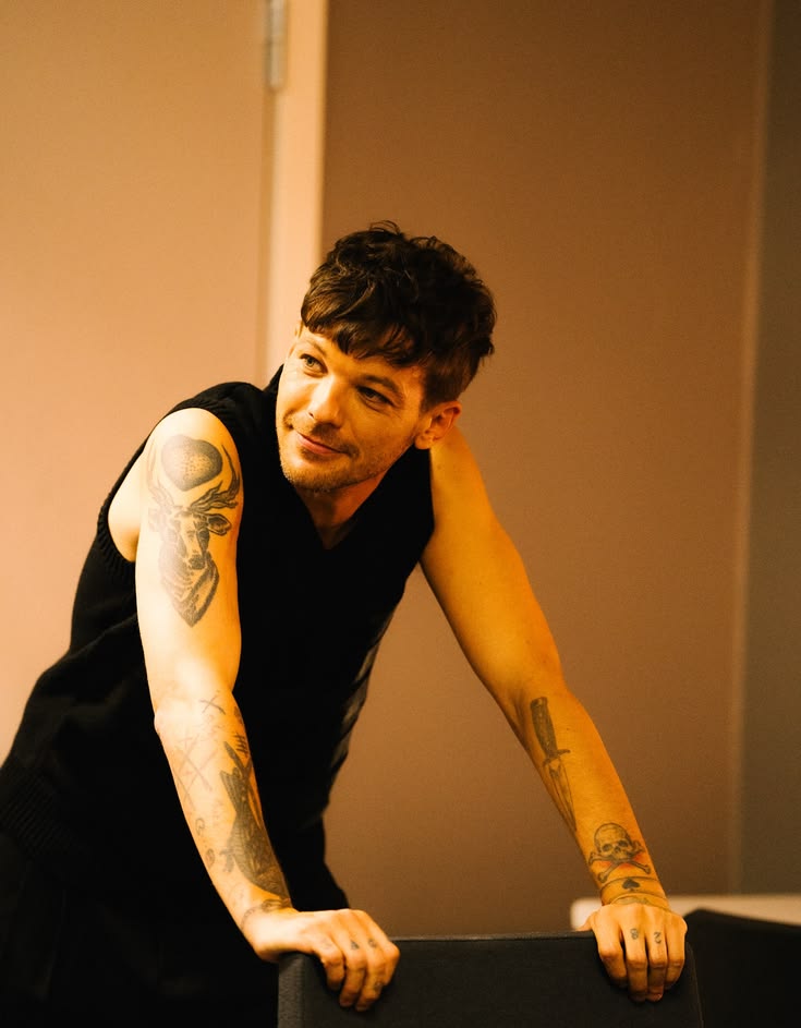 acervo louis tweet media