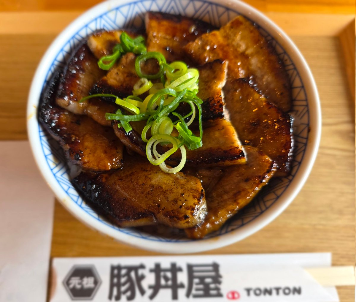 アナちょ@ゲーム tweet media