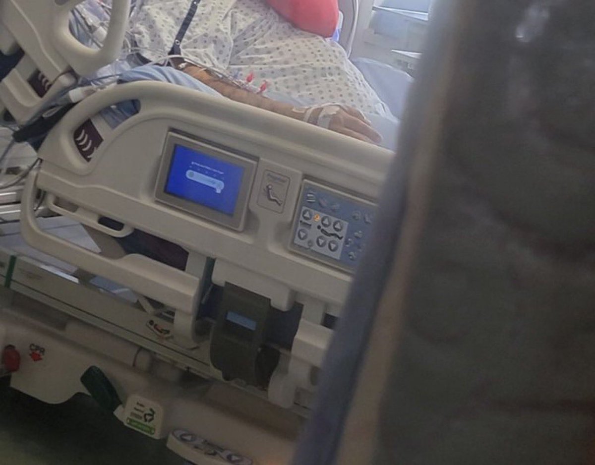 Light Yagami tweet media