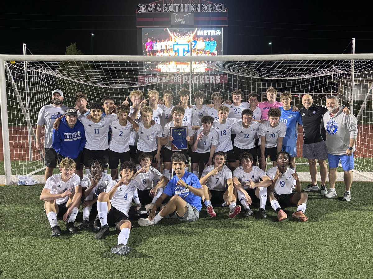 Let’s go!!! <a href="/PLSBoysSoccer/">PLS Boys Soccer</a> Metro Champs!!!!