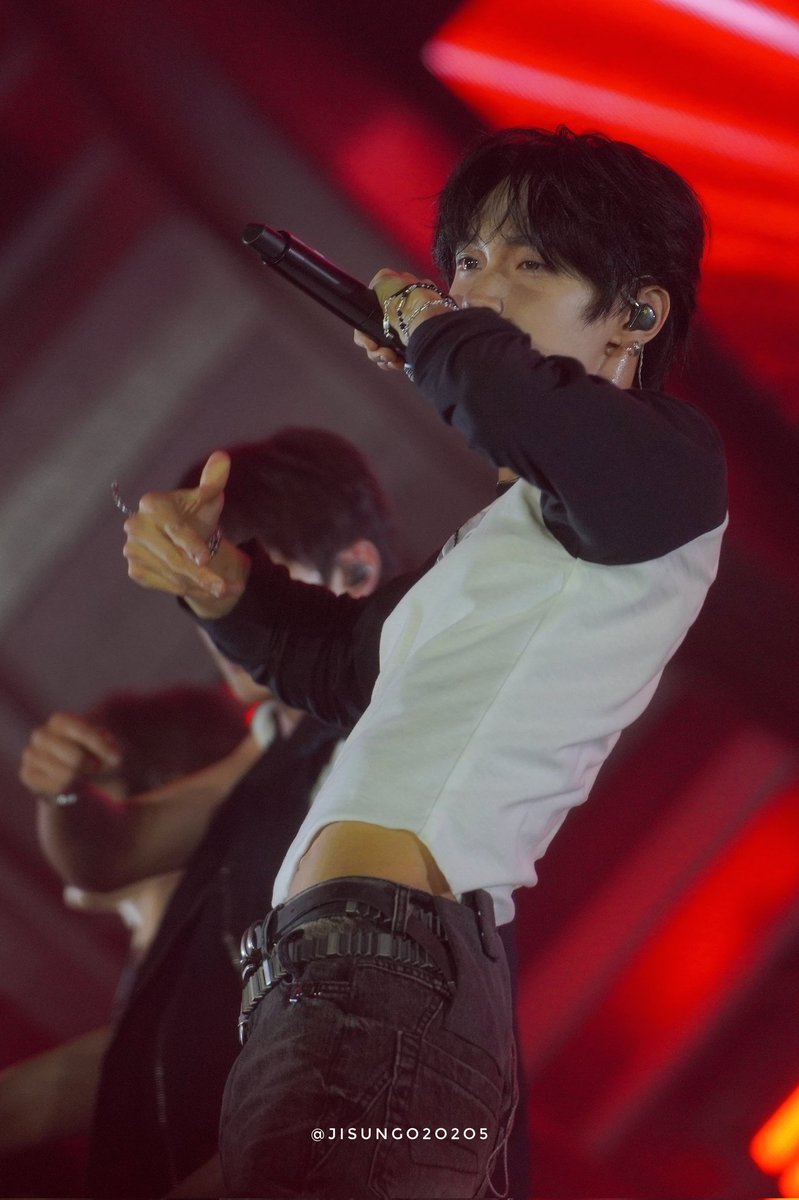 Wonbin✰ tweet media