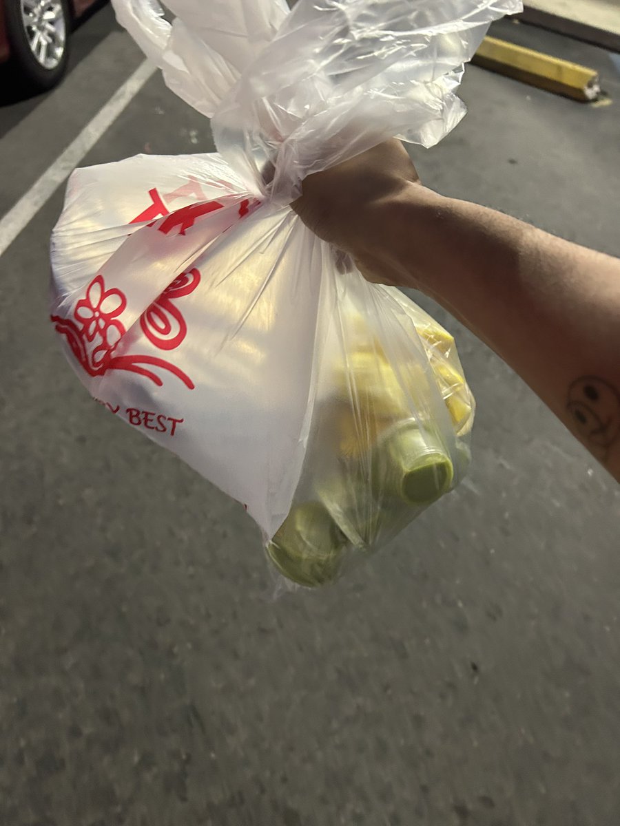 godwithalittleg's tweet image. okay since yall told me to, #tacos acquired