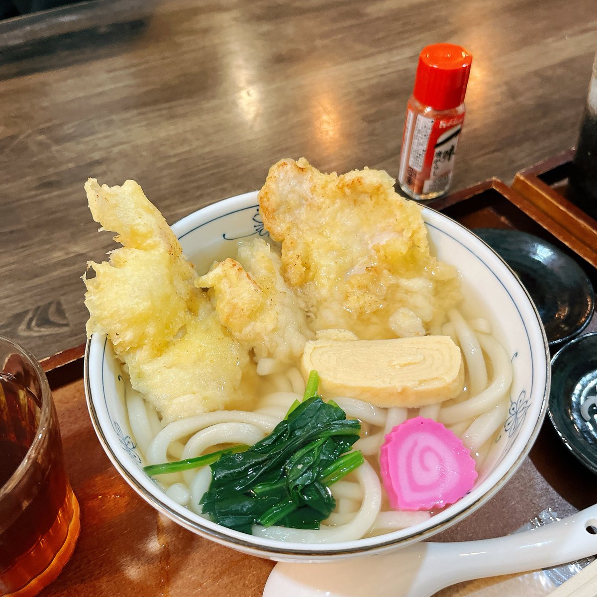 tosmileri's tweet photo. 仕事終わってクタクタな日の救世主を見つけた…✨

楽天で人気の讃岐うどん、10人前でこの値段はバグってる。

適当に茹でて卵のせるだけで優勝できる。ストック必須だわこれ。

詳細はリプ欄に置いておきます👇
#メルカリ #おうちごはん https://t.co/9s4K4r5dgl