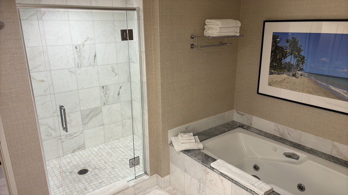 Daniel Ocean tweet media