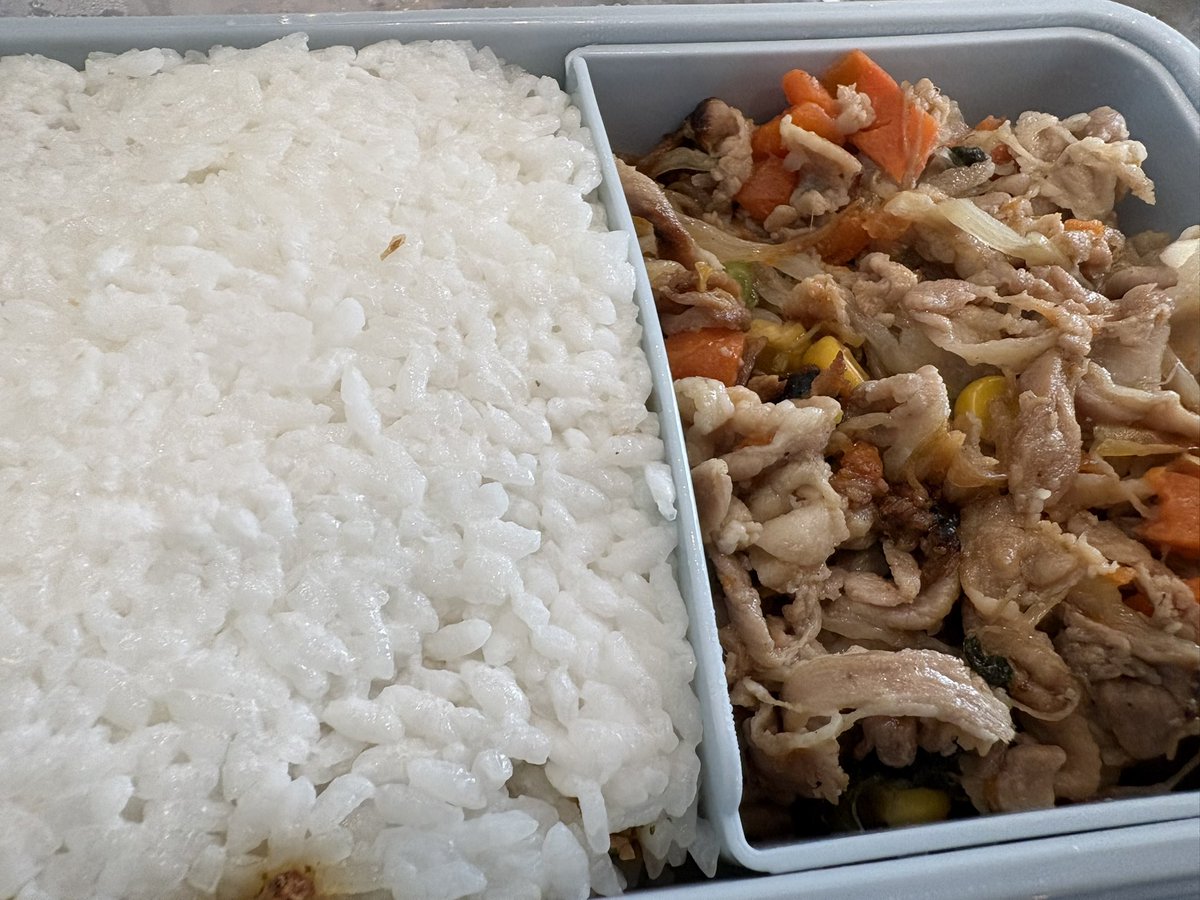 ( ˘ω˘ ) ｽﾔｧ…🌃 tweet media