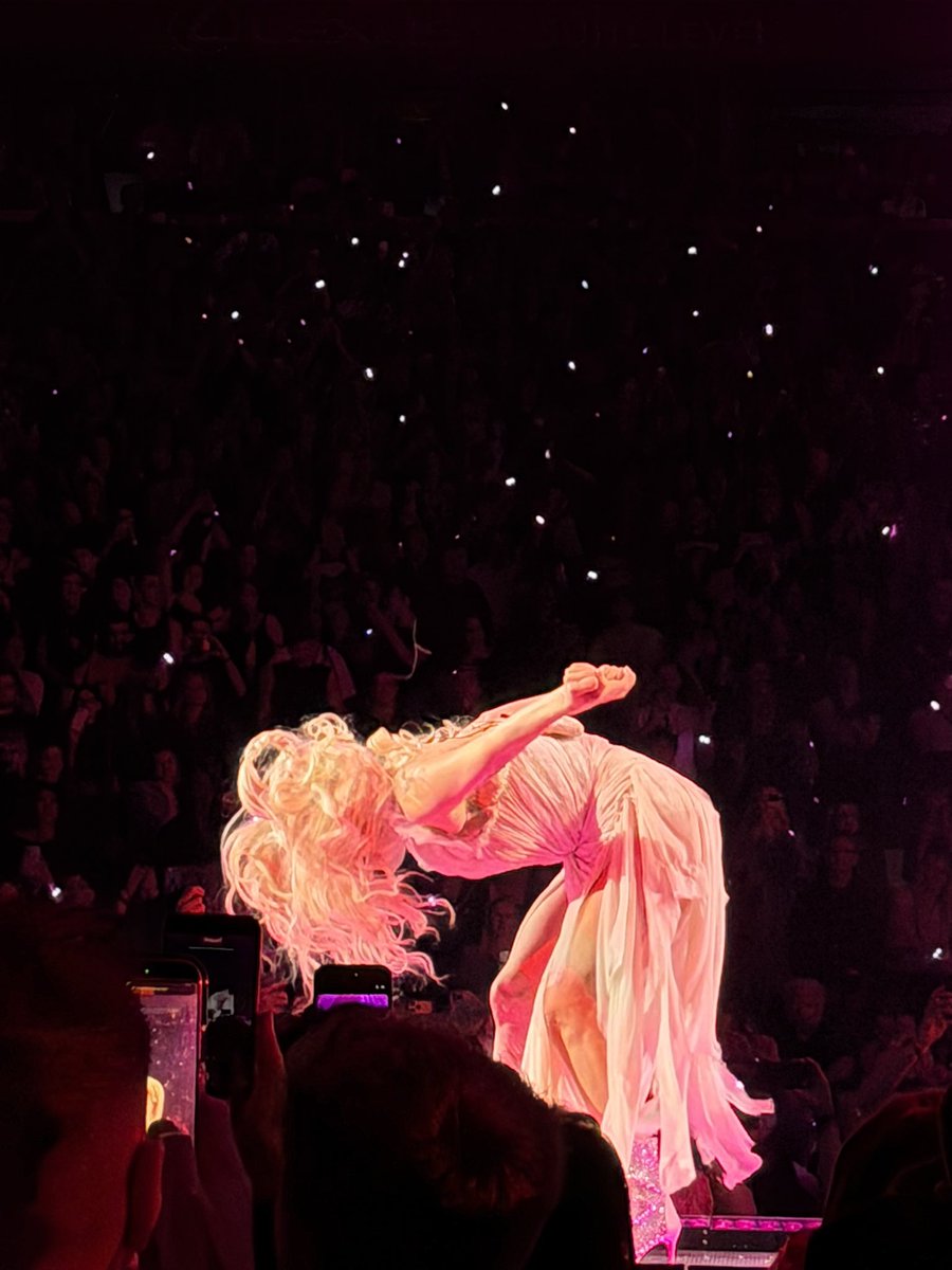 I’m trying to follow more monsters on TikTok !! Share your names here I want to follow ❤️🤍