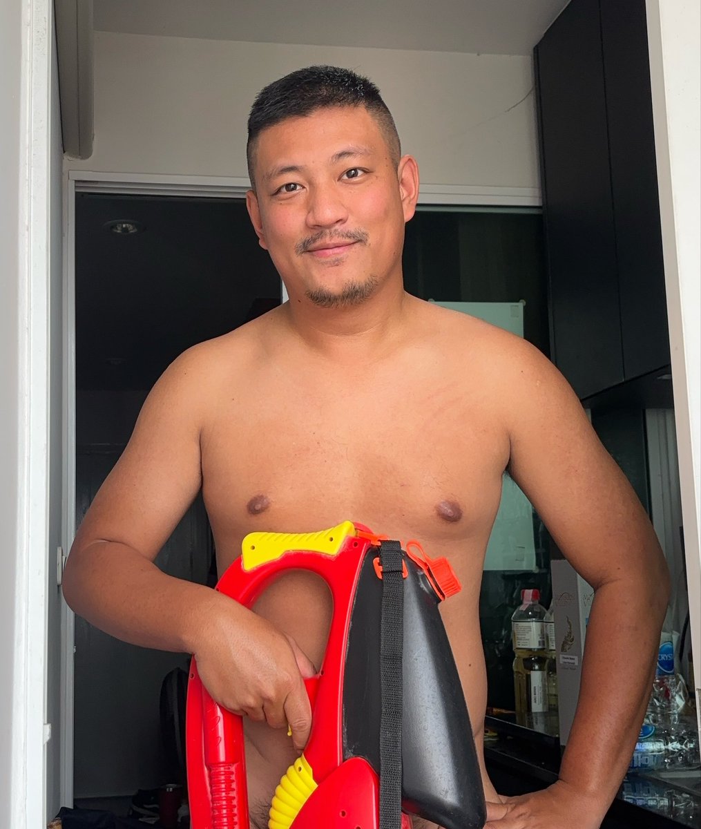 ด้ อ ม ค ร่ อ ม ร ถ ไ ฟ 👹👹 tweet media