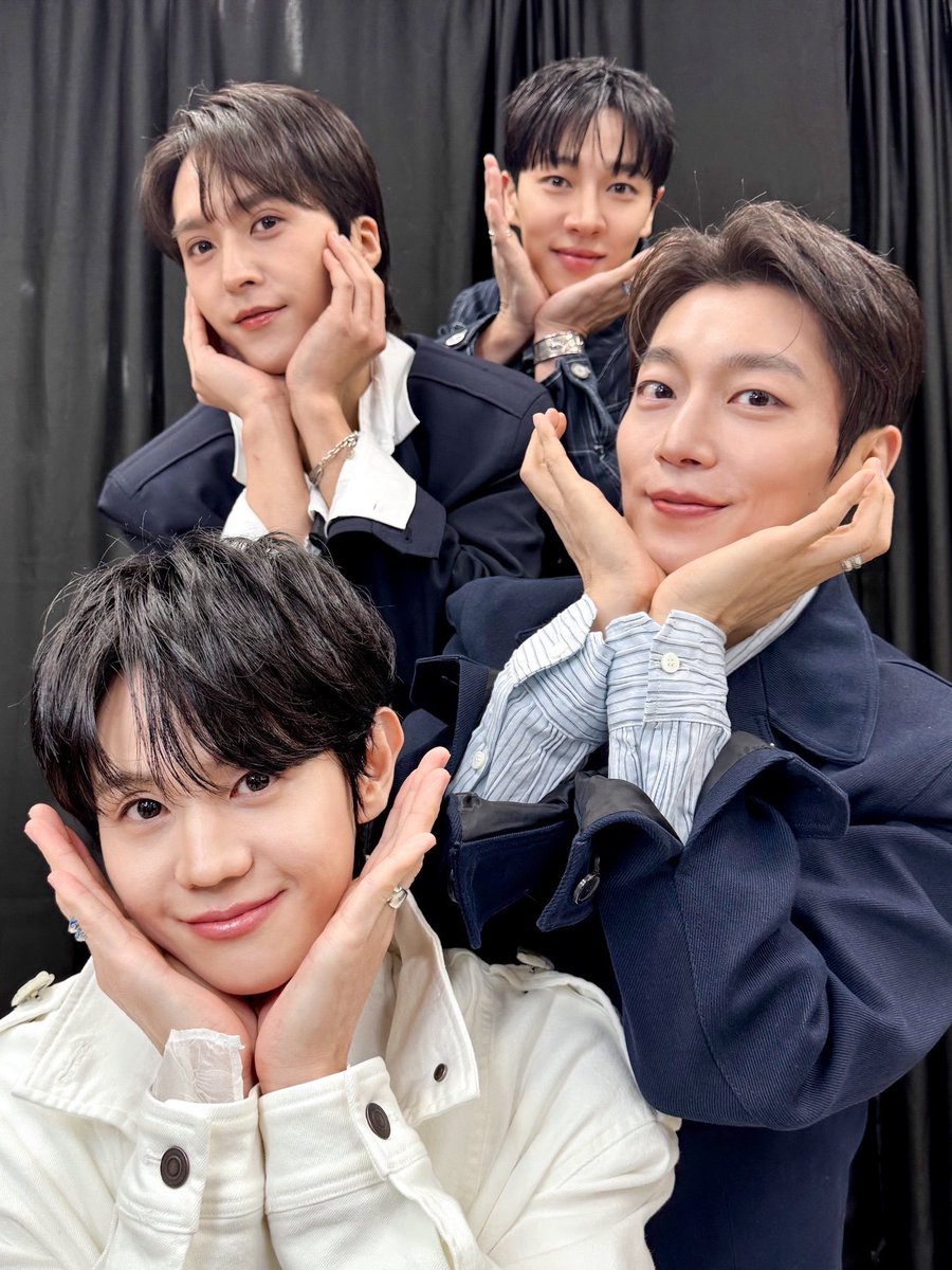 highlight486_'s tweet photo. #HIGHLIGHT will be performing at the 2026 Weverse Con Festival at KSPO DOME / 88 Lawn Field on June 6–7, 2026🔥🔥🔥

2nd gen group representatives is coming🤭 https://t.co/VcUCVsrdvB