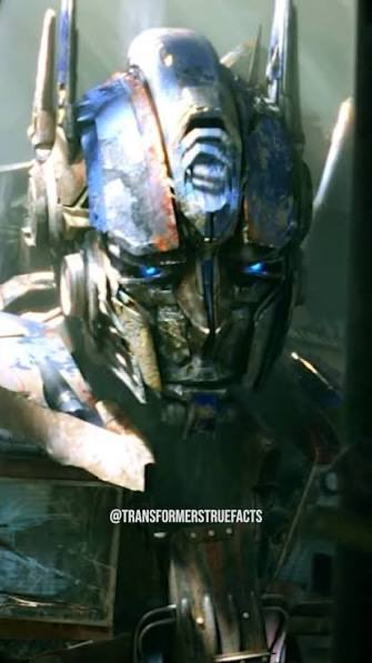 crazy ass moments in Transformers history tweet media