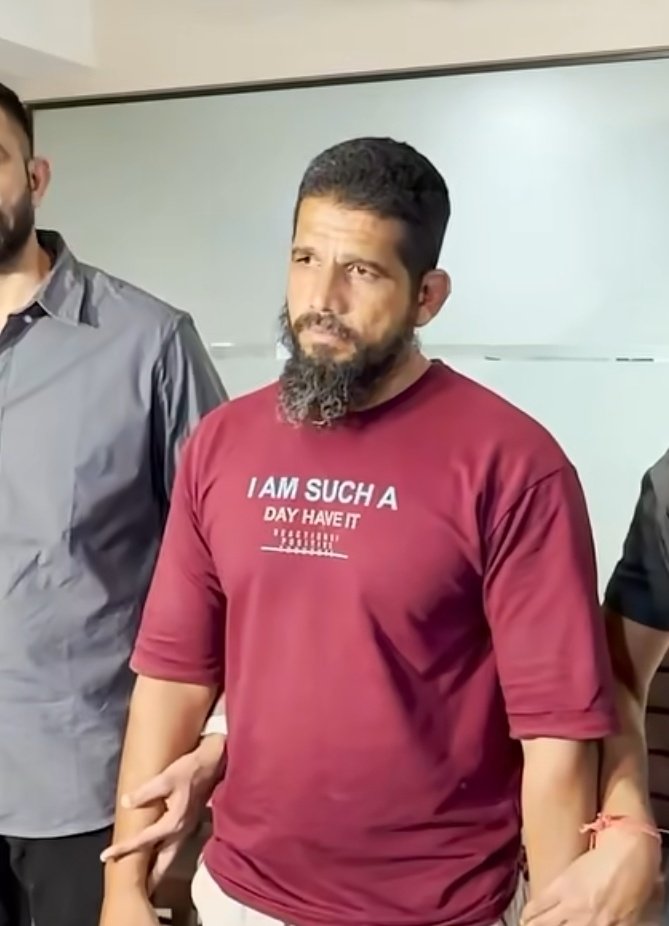 Mr Sinha tweet media