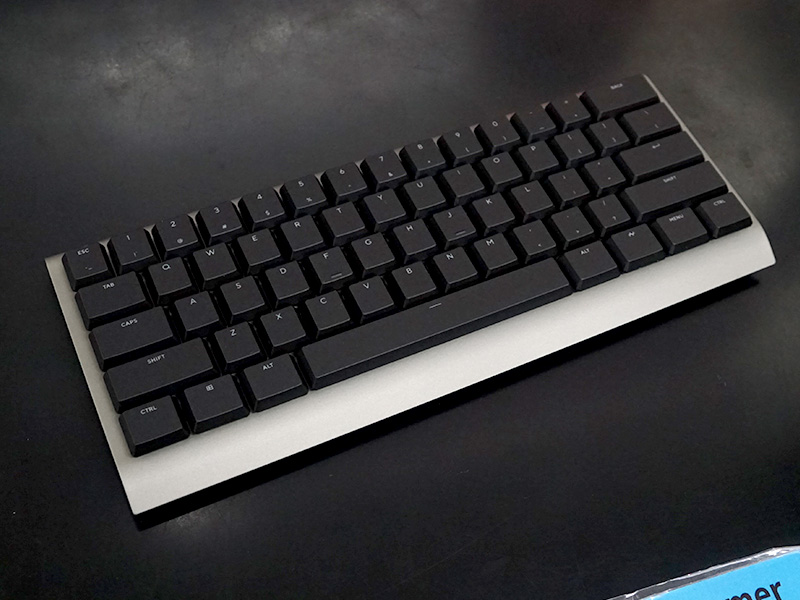 Keyboard2 更新:ラピトリ対応ロープロゲーミングキーボード「ZENAIM KEYBOARD2」が登場、TKLと60%の2モデル https://t.co ...