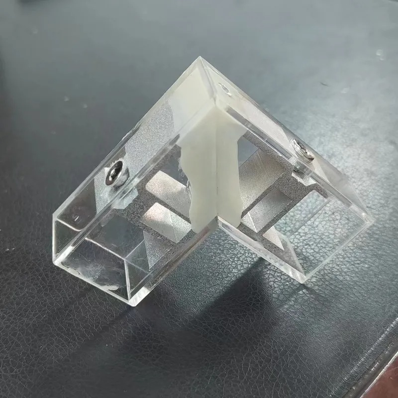 FoshanXuanqing's tweet image. 🔩 L-shape aluminum corner joints improve frame strength and alignment. Made from 6063-T5 aluminum for durable, stable door &amp;amp; window systems.

📩 fsxuanqing@gmail.com

🌐 aluminium-hardware.com

#aluminumhardware #windowhardware #constructiontips