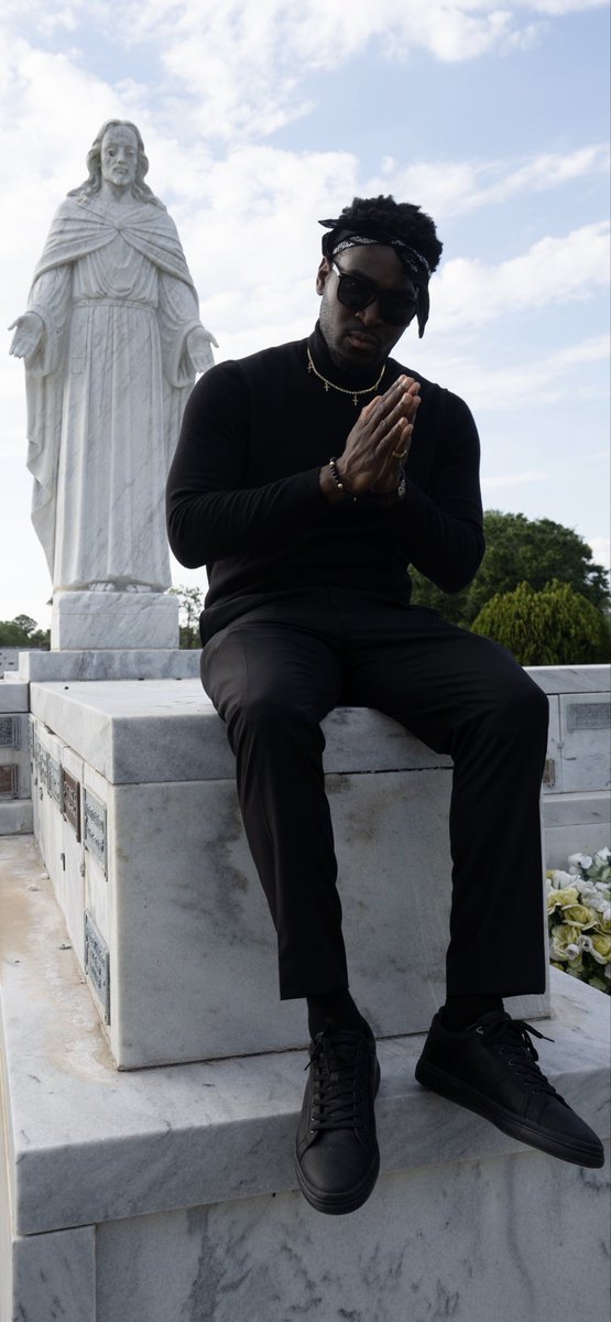 Wise_Live's tweet photo. ✝️✝️✝️⚡️⚡️…Even when a lighting strike ⚡️ I TRUST GOD…🔟 ✝️👑
📸: @brett_visual &amp; @l10record 
#viral 
#creatorscreate 
#grind https://t.co/7CBmmXgzU6