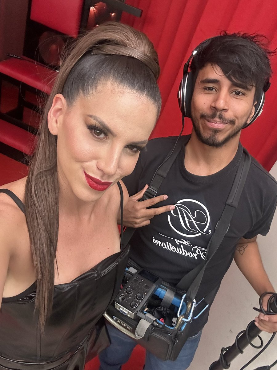 MICHELLE DOM❌ tweet media