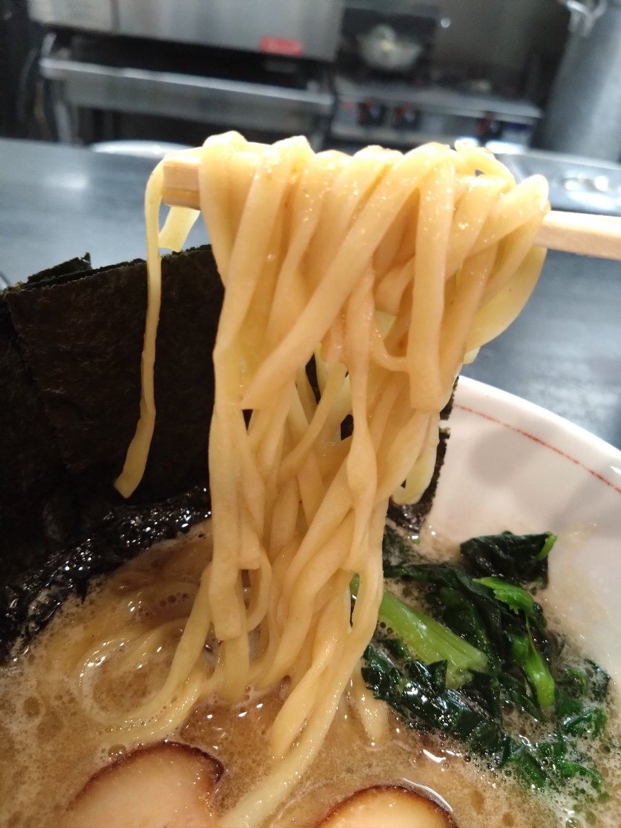 よこちゃん2nd tweet media