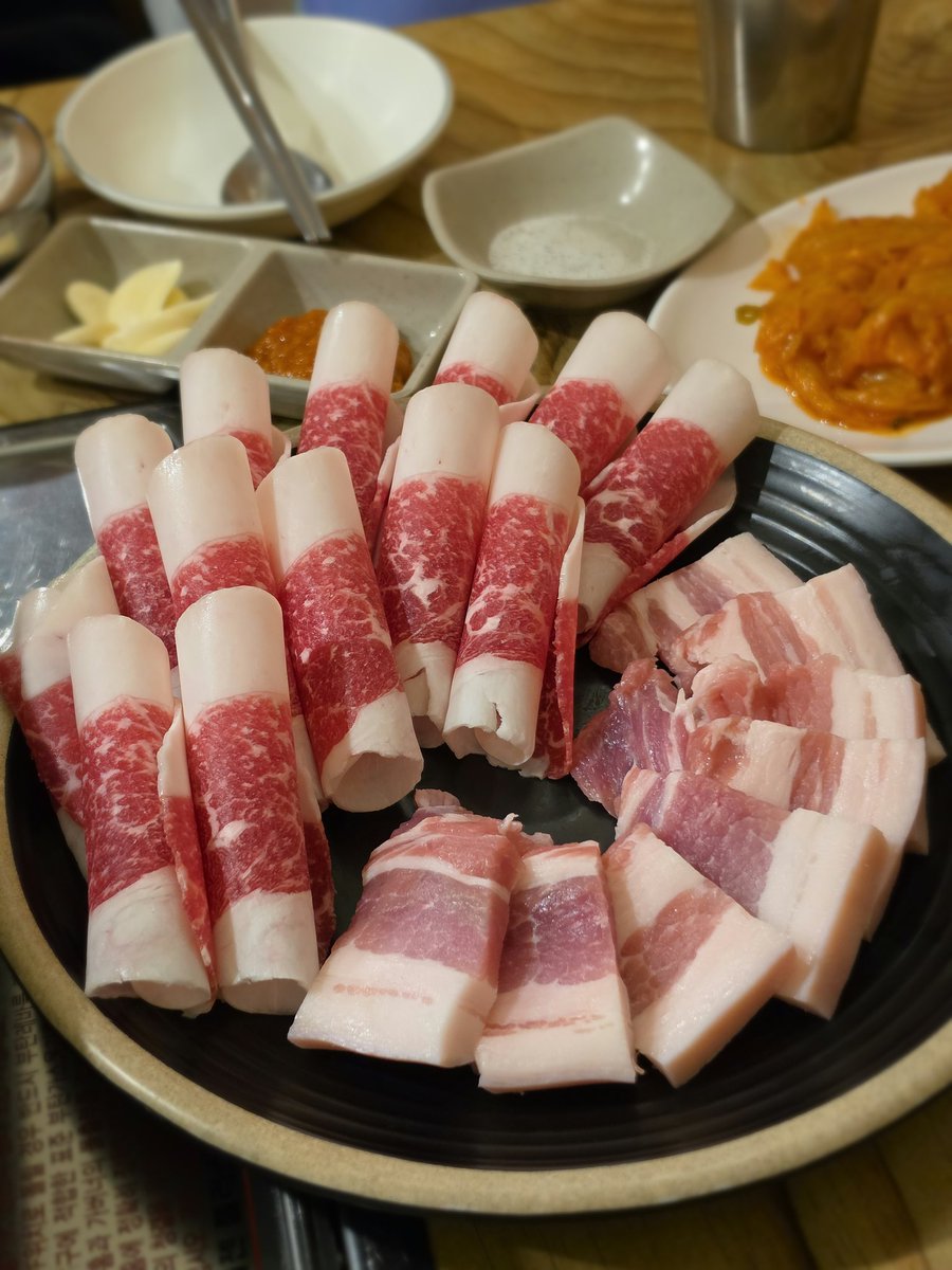 Karn ✨️💫 tweet media