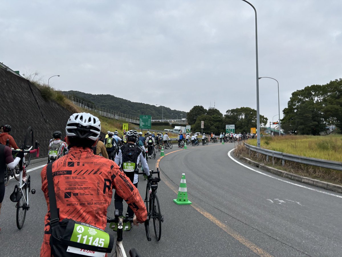 タマゴ屋 tweet media