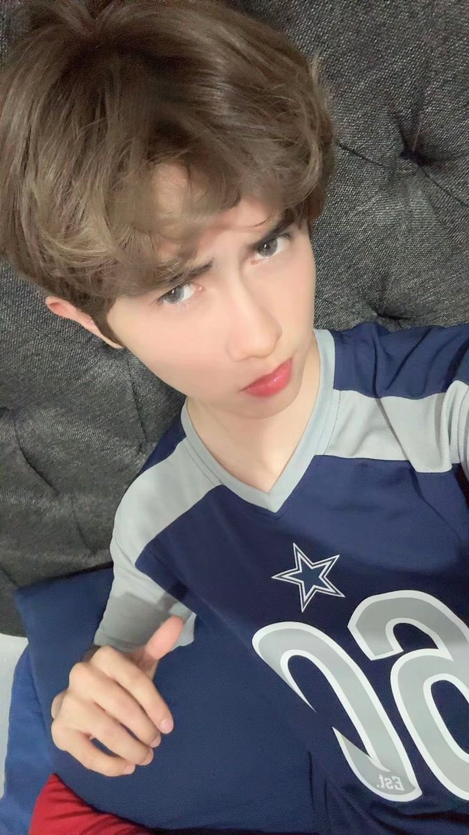 Professor Alex 🔥 70 K tweet media