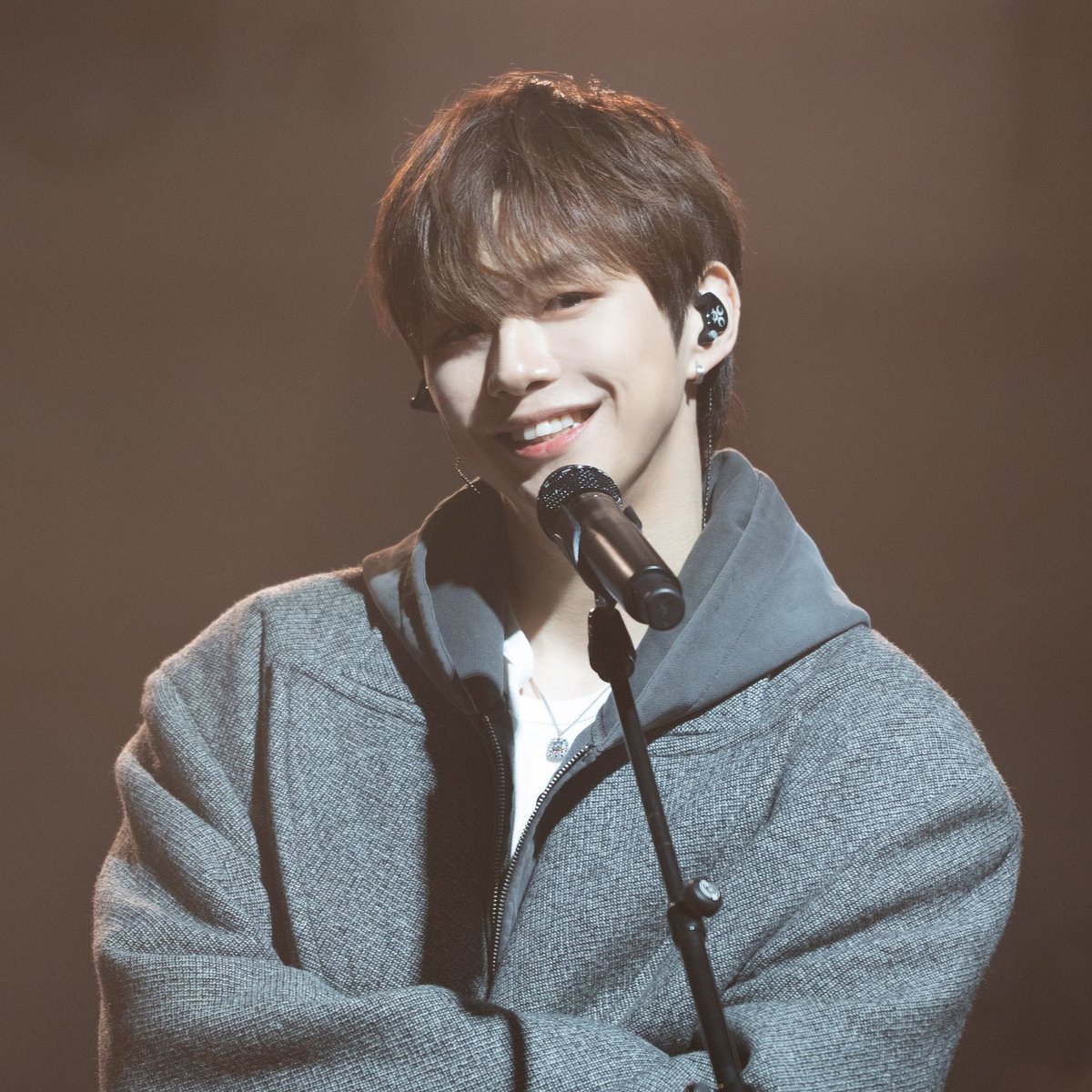 뚜룹따라🫡 tweet media