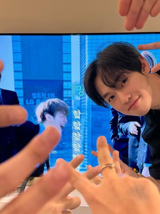 kinda rest 😼 tweet media