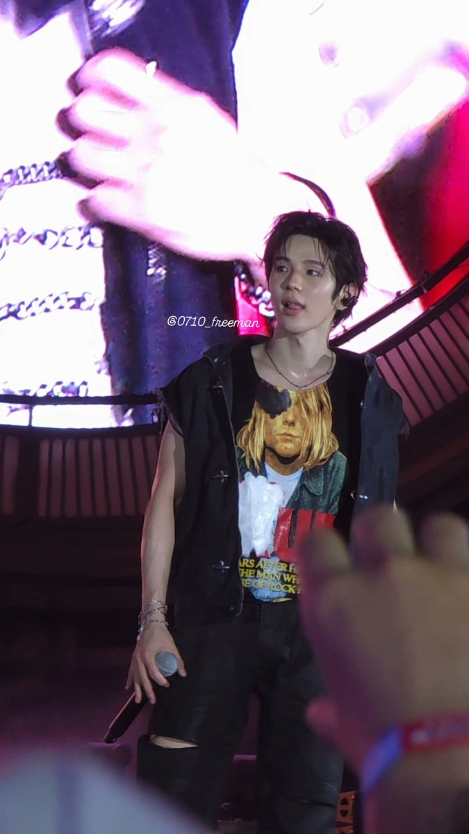 ファー⚡️ tweet media