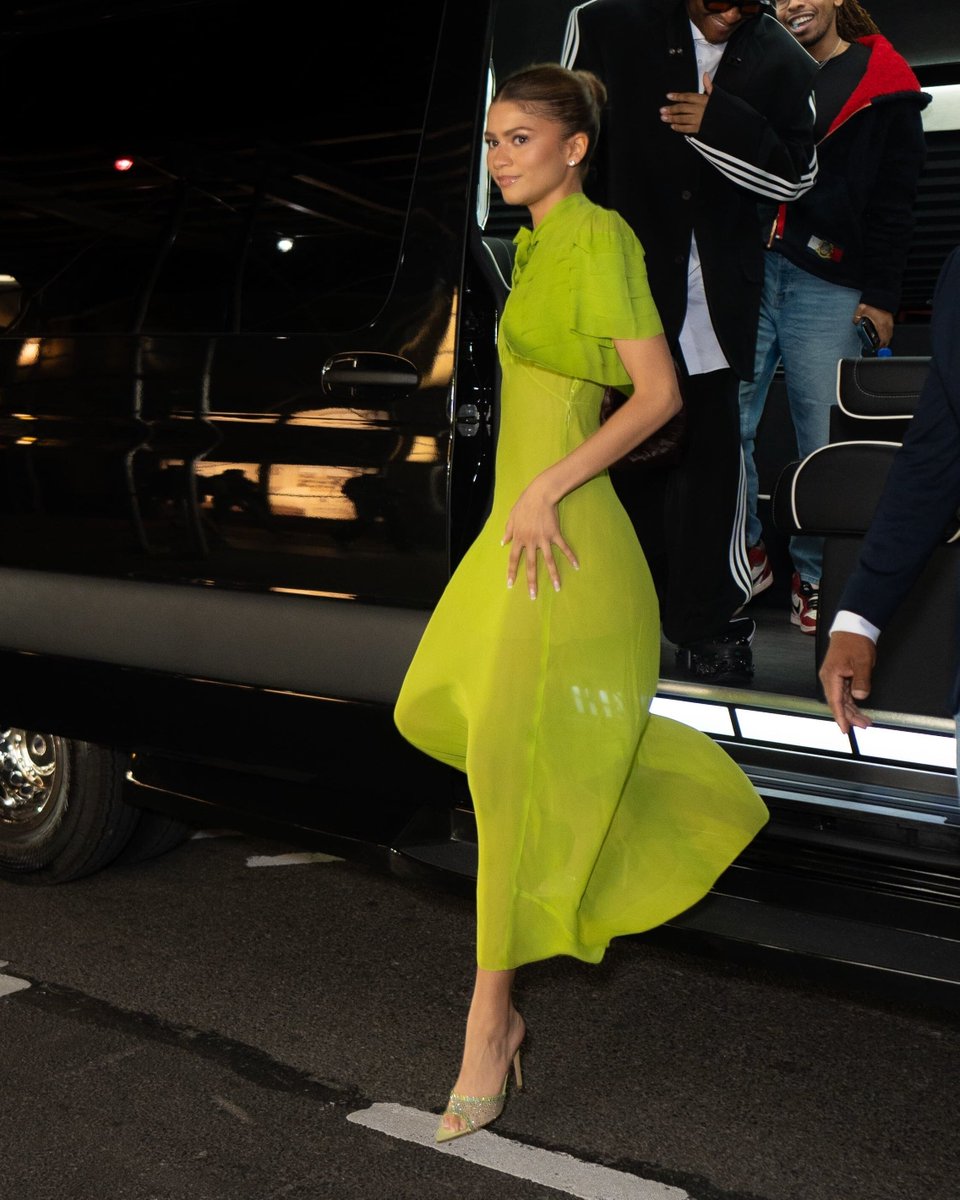 ˖᯽ ݁˖ pop backup ˖᯽ ݁˖ tweet media