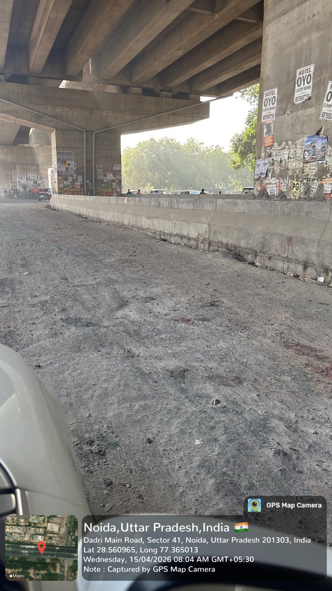 amitarorajbs's tweet photo. @CeoNoida @noida_authority @dmgbnagar 
Pls see the condition of broken road under newly built dadri flyover
Pls get the road imminently repaired 
Bad road make traffic congestion everyday both. Both side of flyover same condition
Need urgent repairs. Thanks https://t.co/1wQDE35rdC