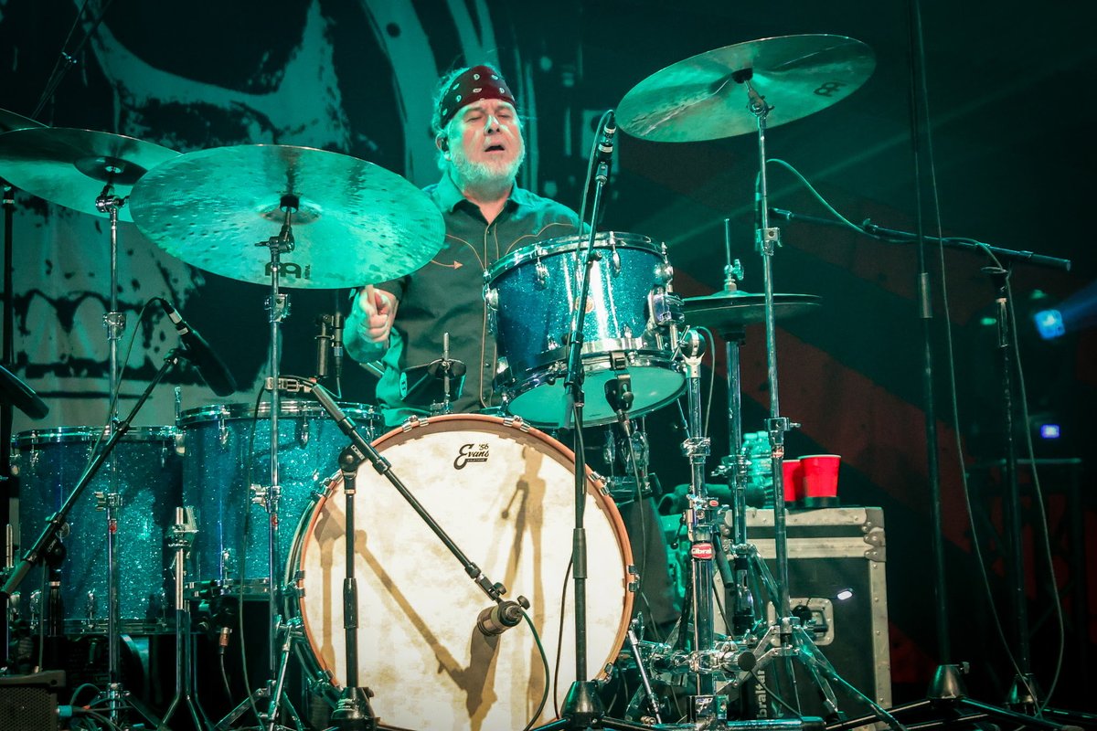 1057thePoint's tweet image. CLUTCH live tonight at @thefactory_stl!
- - -
📷 courtesy of Rockourplanet.com
- - -
#clutch #thefactorystl #1057thepoint #stl #stlouis