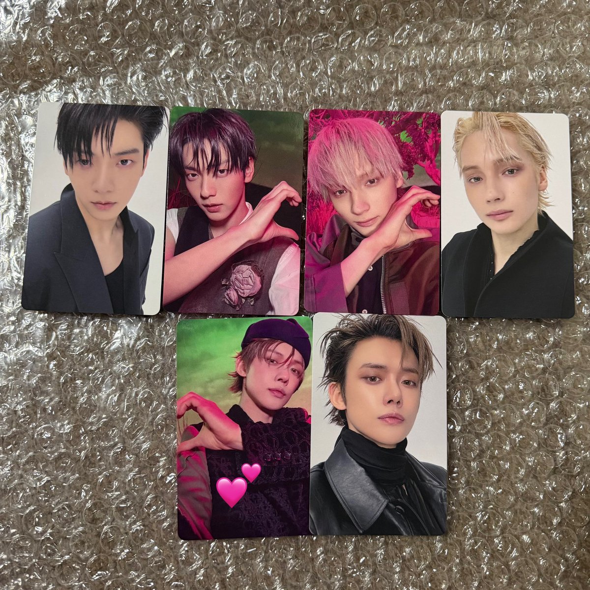____ren_O123's tweet photo. TXT 7TH YEAR: A Moment of Stillness in the Thornsトレカ 交換 

【譲】画像のものorラキドロ

【求】同異種テヒョン

郵送希望です。

気軽にお声掛けください。
よろしくお願い致します。

#TXT交換 #TXT #txt #txt交換 https://t.co/yFqcgI26m1