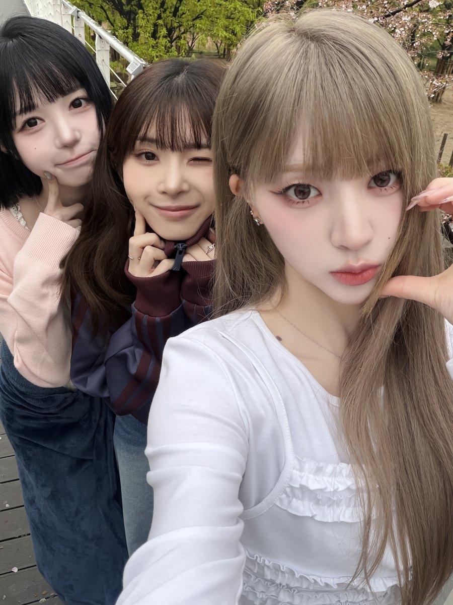 tripleS official tweet media