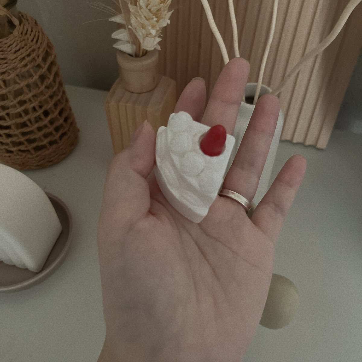 𝗆 𝗂 𝗇 𝖺 𝗆 𝗂 . ♥ tweet media