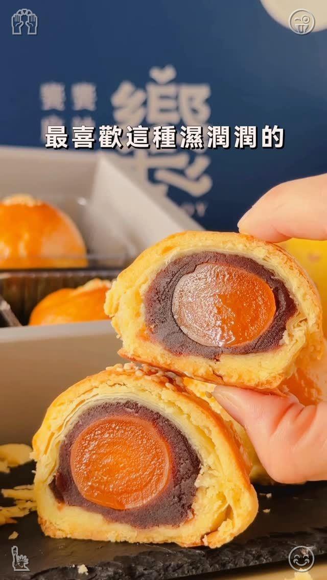 macklarocquee's tweet photo. The honey possesses a fragrant aroma reminiscent of blossoms. https://t.co/tZPB3YKWHN