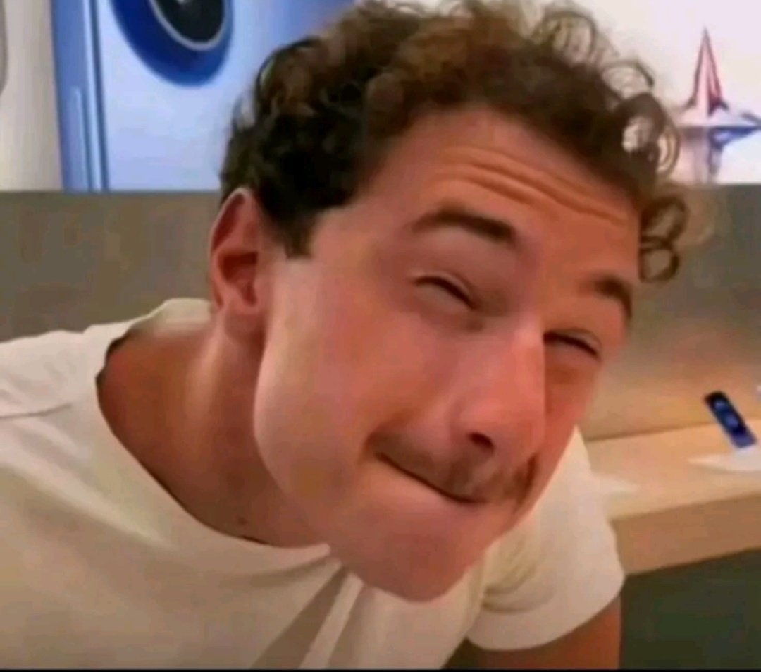 WKay / vai se lascar sistema tweet media