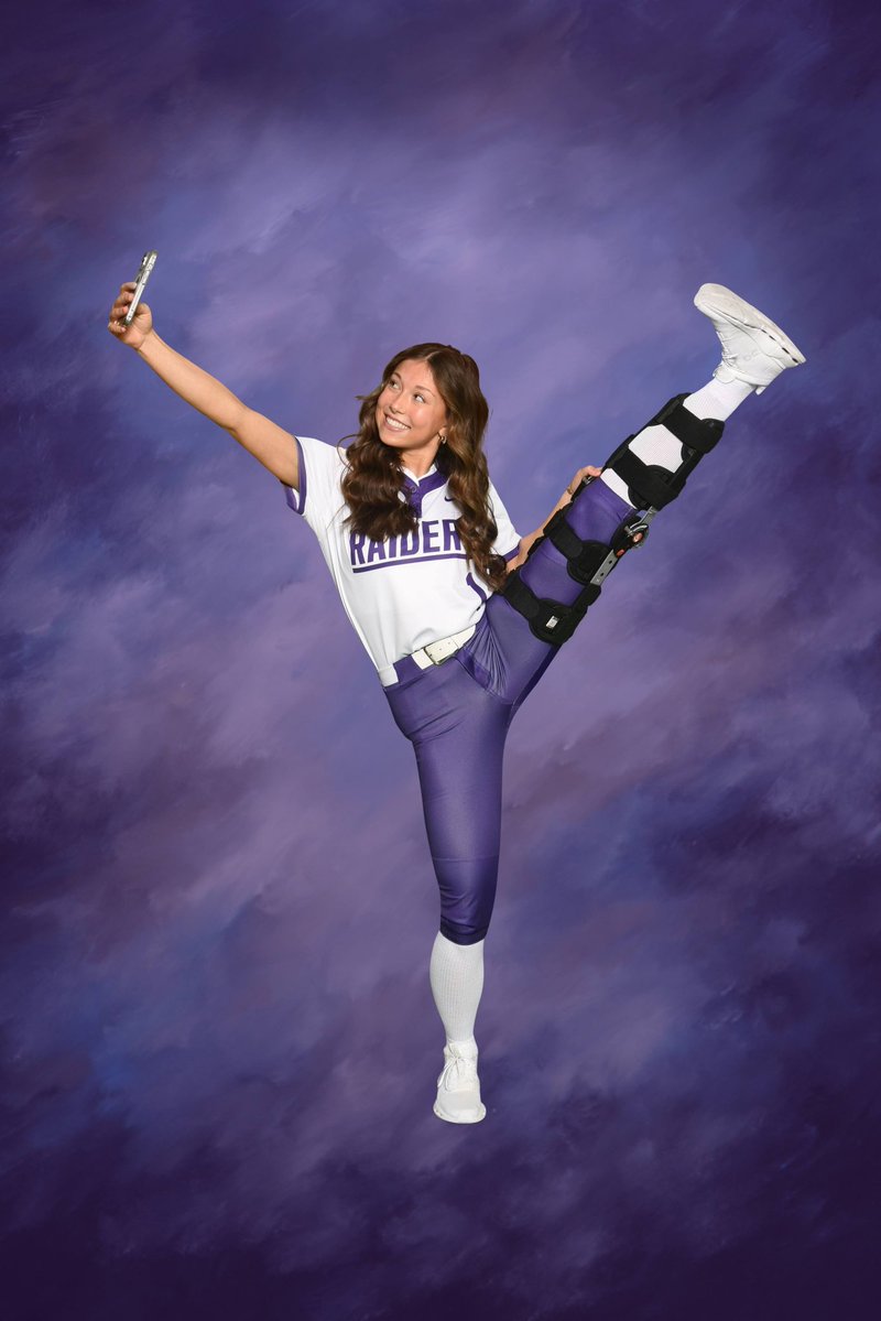 zoey devore tweet media