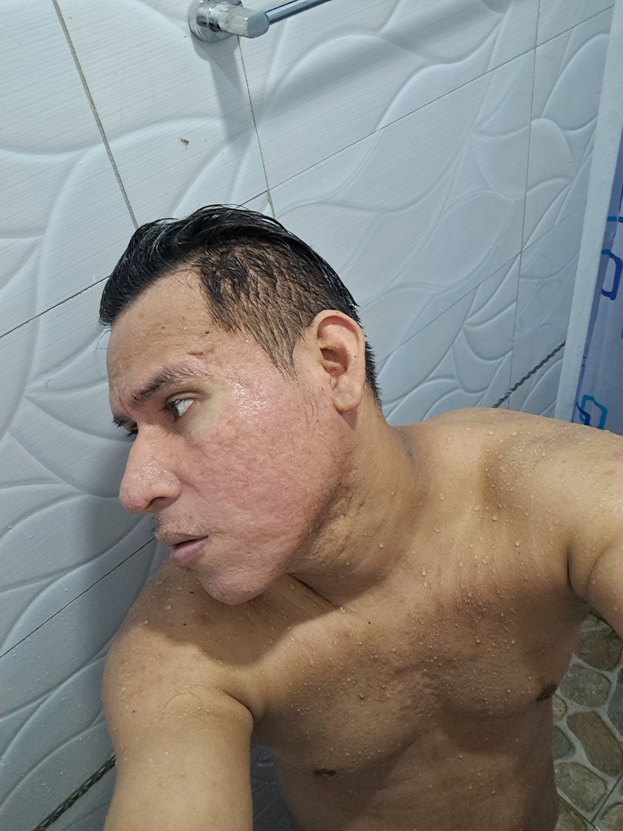 Adrián Manuyama tweet media