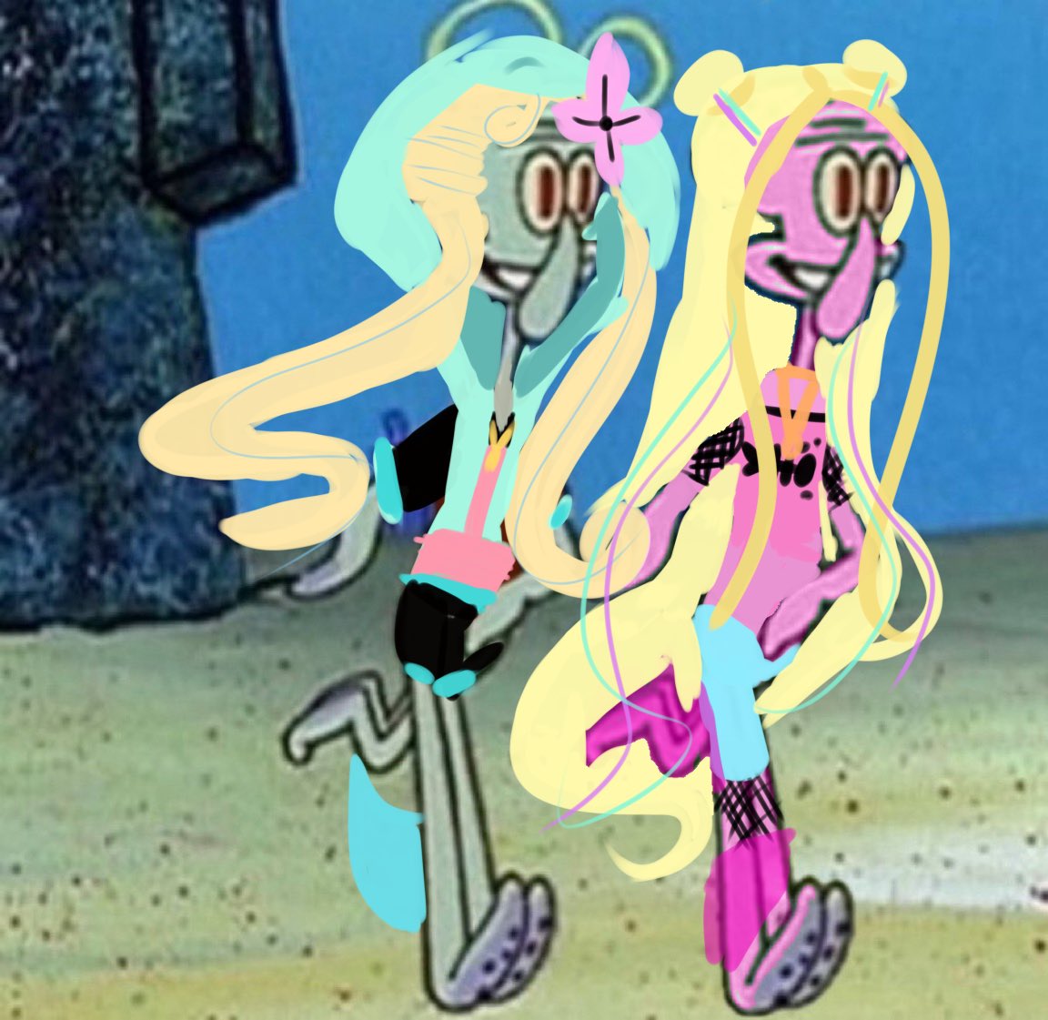When you and your friend are lagoona blue