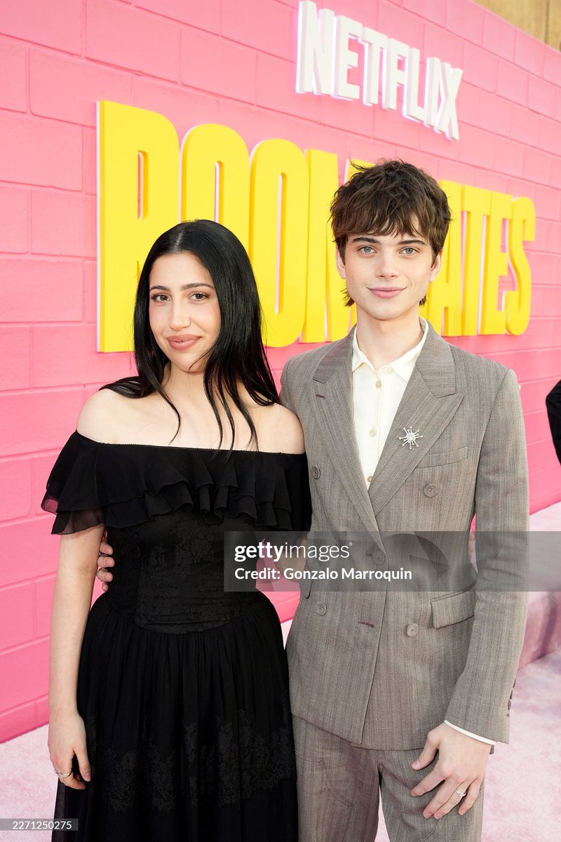 AidanLangford's tweet photo. ROOMATES PREMIERE 💖 Out April 17th https://t.co/8ohZkOquDx
