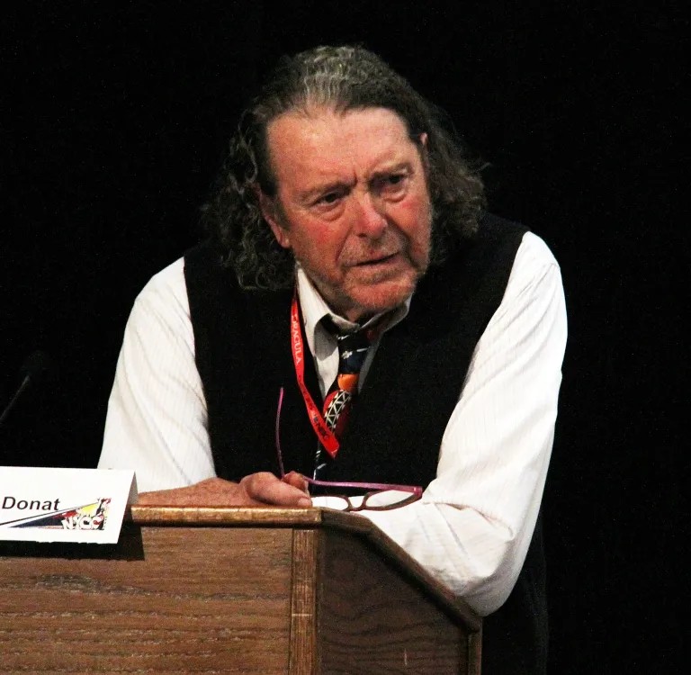 Centennial Man tweet media