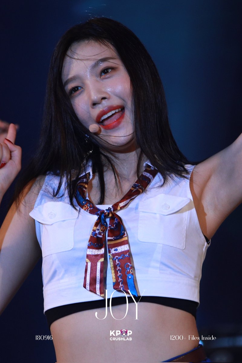 Kpopcrushlab's tweet image. 180916 Joy at GREEN MUSIC FESTIVAL 

Load in 4K 

#Joy #조이 #RedVelvet #레드벨벳 #Wallpaper #Kpop #4K